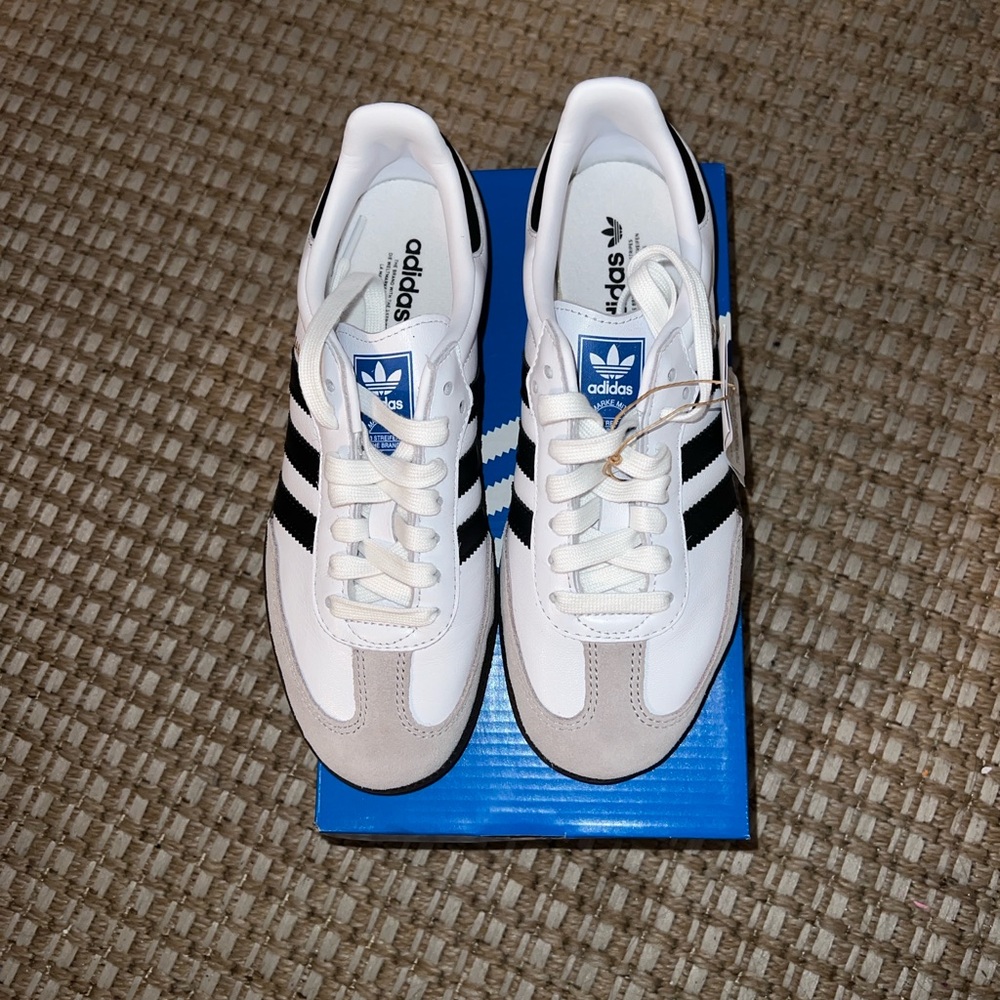 Brand new, never worn OG Sambas